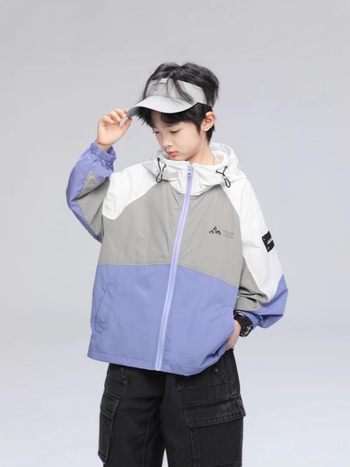 Jachetă de protecție solară pentru băieți – ultra-ușoară, exterior din nylon cu căptușeală nylon, glugă, primăvara 2025, 200 g, potrivită pentru copii peste 8 ani (peste 140 cm)