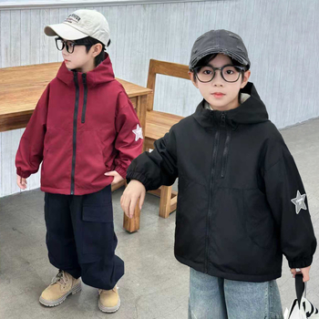 Dječja zimsku jaknu u korejskom stilu (unisex, debela, s kapuljačom)