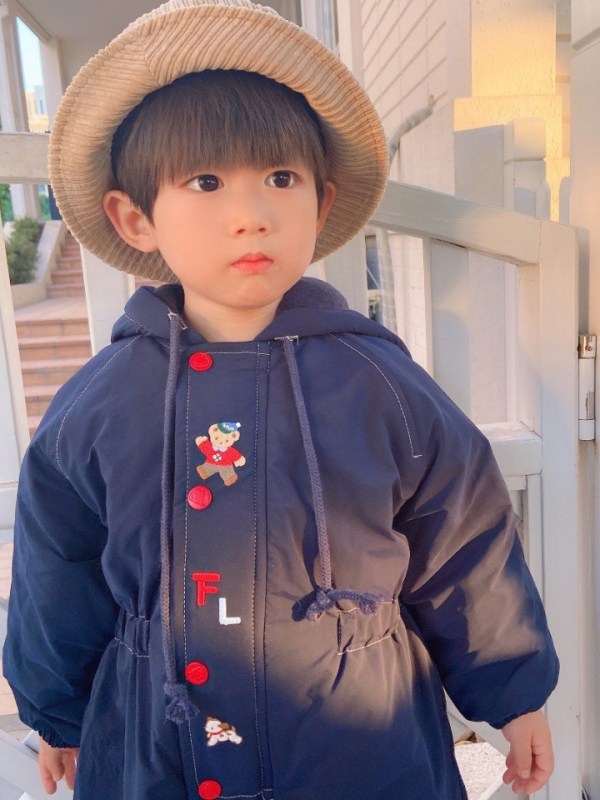 Costum ski pentru copii cu glugă, model animale/desene/avatar/litere, impermeabil 1000 mm, material poliester 100%, căptușală poliester, set dintr-o piesă, pentru iarnă, 3–4 ani