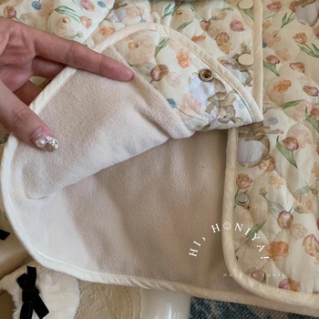 Palton pentru fete, căptușit cu fleece, în carouri, cu guler în V