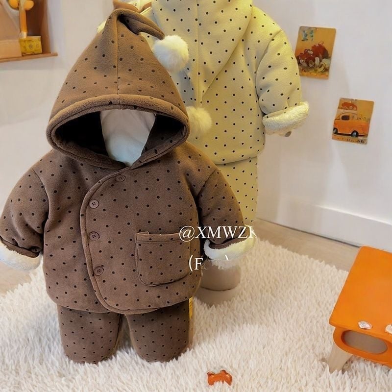 Set de iarnă pentru copii: palton și pantaloni cu trei straturi quilted din bumbac Cloud 81–90%, pentru nou-născuți 0–12 luni, imprimeu cu buline