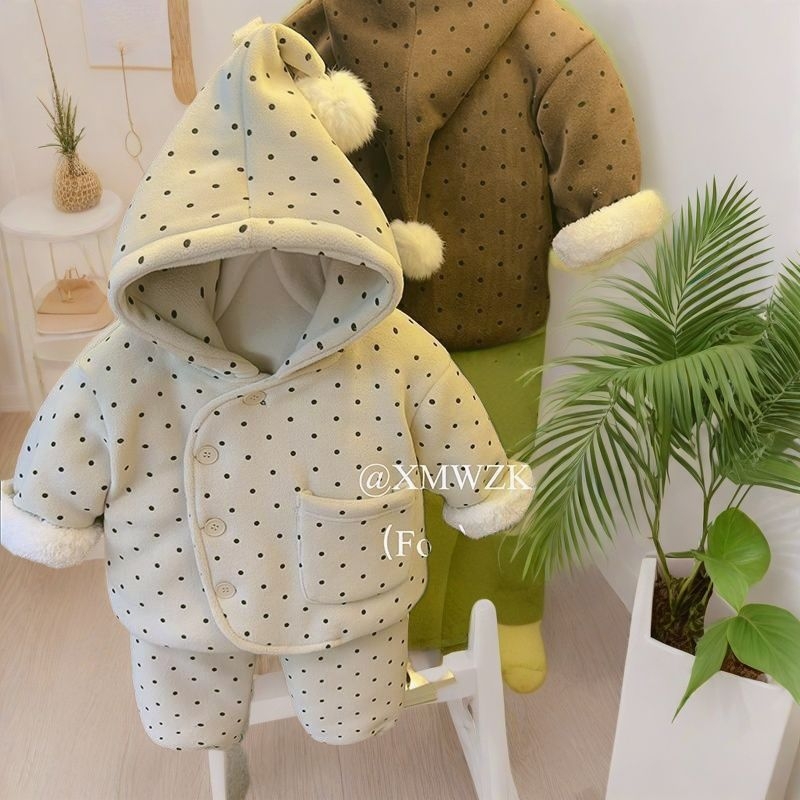 Set de iarnă pentru copii: palton și pantaloni cu trei straturi quilted din bumbac Cloud 81–90%, pentru nou-născuți 0–12 luni, imprimeu cu buline