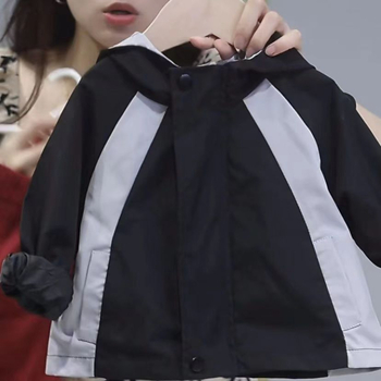 Jachetă pentru copii în stil coreean, cu glugă și fermoar, ediție toamnă 2025, țesătură moale din poliester amestec, căptușeală poliester, siluetă scurtă, fără curea