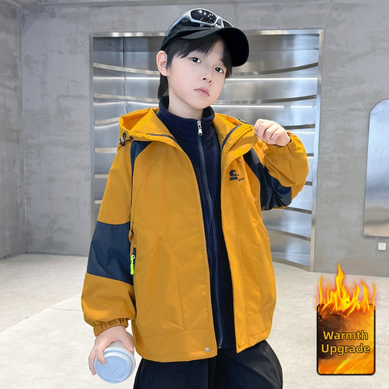 Három az egyben levehető fleece béléses fiúkabát, 2025 őszi-téli szezon, két részes készlet, kapucnival, vízálló 5000 mm / lélegző 5000 mm, 100% poliészter, 7–12 év