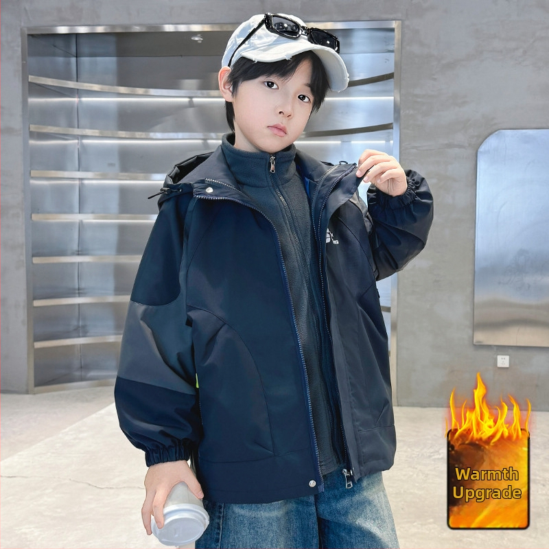Három az egyben levehető fleece béléses fiúkabát, 2025 őszi-téli szezon, két részes készlet, kapucnival, vízálló 5000 mm / lélegző 5000 mm, 100% poliészter, 7–12 év