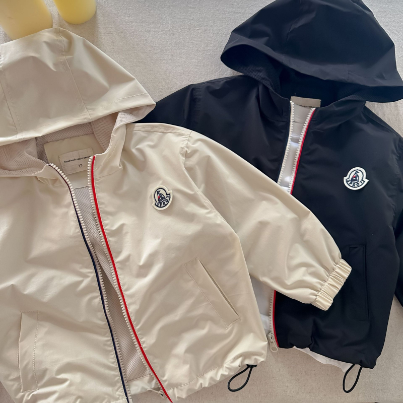 Jachetă pentru copii cu glugă pentru toamna 2025: model cu dungi și carouri, fermoar, material din poliester cu căptușeală din poliester, pentru vârste 3–8 ani