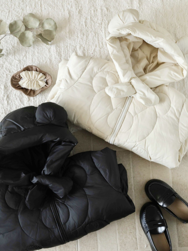 Jachetă de iarnă pentru copii, stil coreean, umplutură din puf de rață alb, conținut de puf 50–55%, lungime medie, cu glugă (Iarnă 2025)