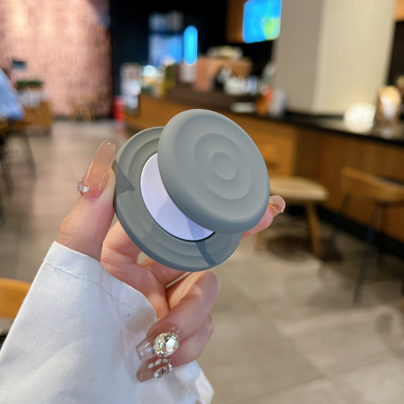 Tālruņa turētājs ar viļņu raksta disku dizainu, 360° griešanās, magnētiska piesaide visiem tālruņiem, silikona gaisa spilvens, konstrukcija no akrila + TPU + magnēts