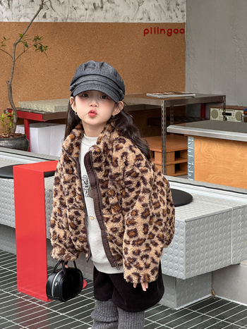 Dječji zimski kaput za djevojčice s leopard uzorkom, sa stojećim ovratnikom