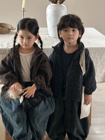 Dječja jakna s floralnim uzorkom i zatvaračem, 100% pamuk, jesen 2025, šumski stil