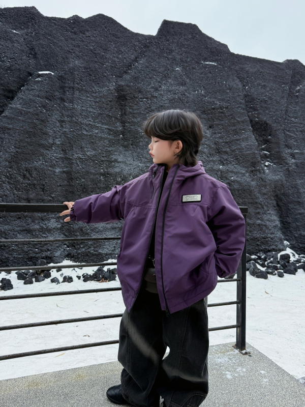 Bērnu vēja jaka ar kapuci, noņemama oderējuma, brīva piegriezuma, 100% poliester