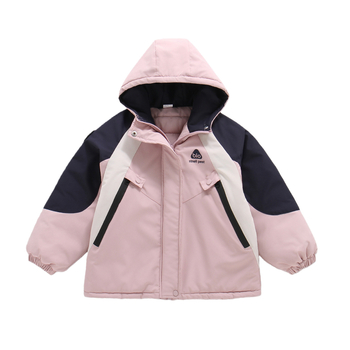 Meitenēm paredzēta kokvilnas pildīta kapucēta jaka, 7-12 gadi, poliestera audums, ūdensizturība 1000 mm