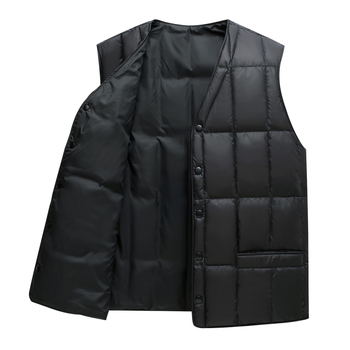 Romon vyriška pūkinė liemenė – žiema, be gobtuvo, V kaklo linija, užtrauktinės kišenės, pūko sudėtis 86–90%