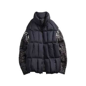 Vīriešu pūkaina veste ar kačpūku, pūču saturs 81–85%, pildījums 100–150 g, kokvilnas audums, augsts apkaklis, rāvējslēdzējs, pilsētas kolekcija, brīvs piegriezums