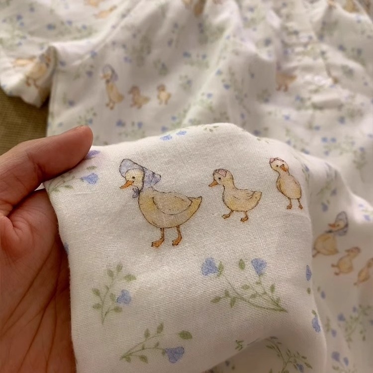 Noćna haljina za ljeto, korejskog stila s cvjetnim uzorkom i karikaturom patke, Cloud Cotton Blend materijal, okrugli izrez, midi dužina