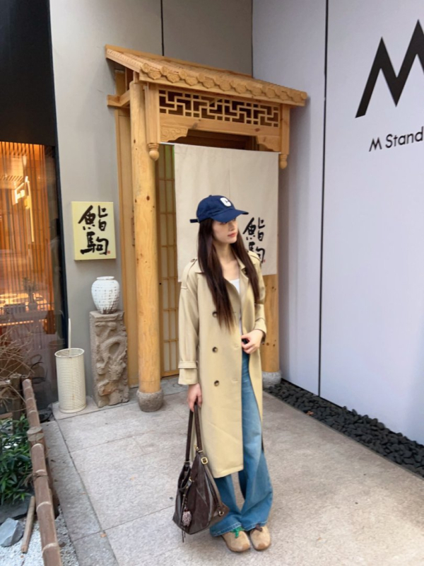 Γυναικείο trench coat, κορεατικού στιλ για μικρόσωμες, διπλό κουμπί, πέτο γιακά, μακρύ μήκος, πολυεστέρας