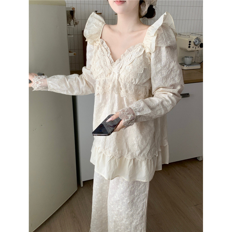 Женски пижамен комплект с дантелена бродерия и V-образно деколте, топ с дълги ръкави и панталони – 100% полиестер, умерено тегло, домашно облекло