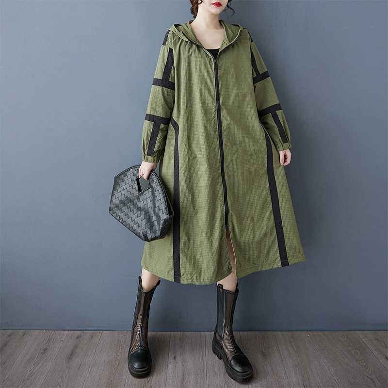 Μακρύ παλτό τρανς από ακρυλικό, ελεύθερη γραμμή, halter-neck, υπερ-μακριά μανίκια, περιεκτικότητα υφάσματος 95%+