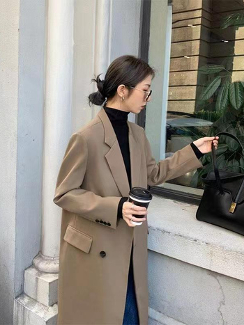 Dugi ženski blejzer, jednofarbni, spandex-poliester mješavina, ležeran kroj, jednostruko kopčanje, dugi rukavi