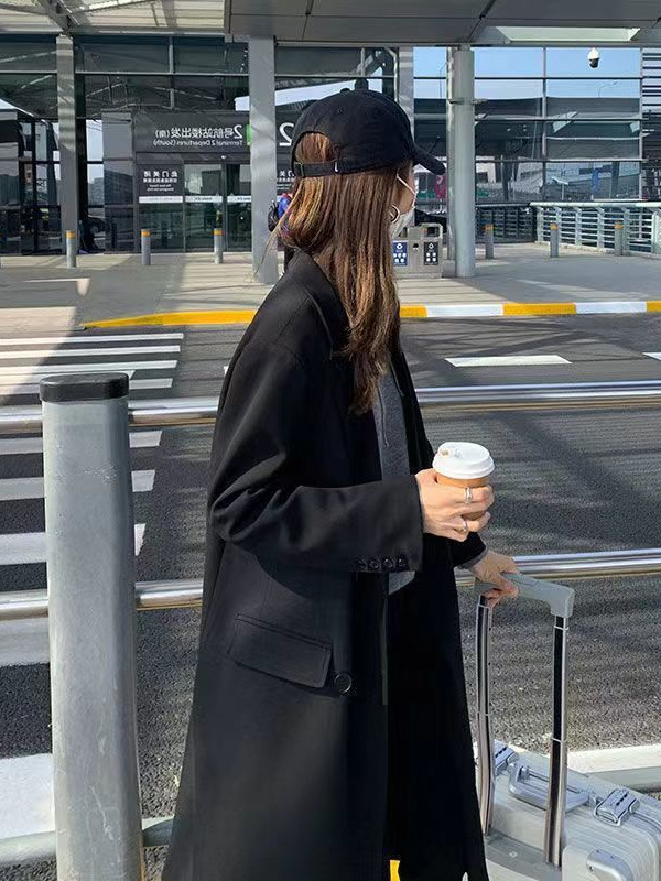 Dugi ženski blejzer, jednofarbni, spandex-poliester mješavina, ležeran kroj, jednostruko kopčanje, dugi rukavi