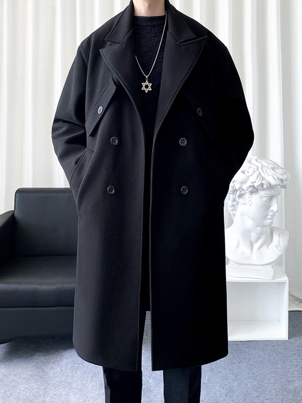 Kaput od poliestera, dvostruko kopčanje, rever, srednje dužine