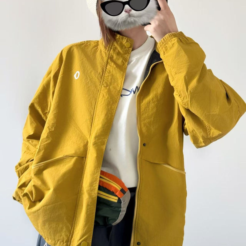 Μπουφάν αδιάβροχο και ζεστό, unisex, με ψηλό γιακά και φερμουάρ, γεωμετρικό σχέδιο σε χρωματικά μπλοκ, για άνοιξη και φθινόπωρο