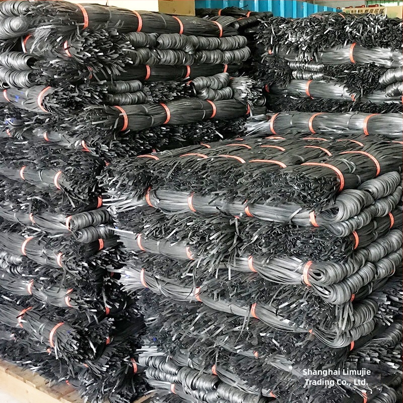 Ehitustööplatsil bambusraamiga köis pakkimise ja sidumise jaoks, kinnituslindi ja tihendusrida