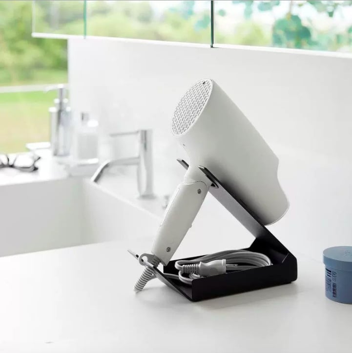 Vertikalni stalak za sušilo za kosu s upravljanjem kabelom i spremištem za curling alat – Materijal: željezo; Premaz: sprej lak; Nosivost: 5 kg; Model: 8797987