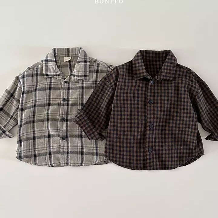 Dječja košulja u korejskom stilu, karirani uzorak, ovratnik tip lapel, 85% pamuka