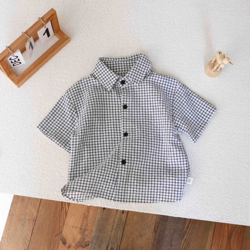 Fiúknak készült rövid ujjú kockásing, nyárra, koreai stílus, gallér, puha kezelt anyag, 95% pamut