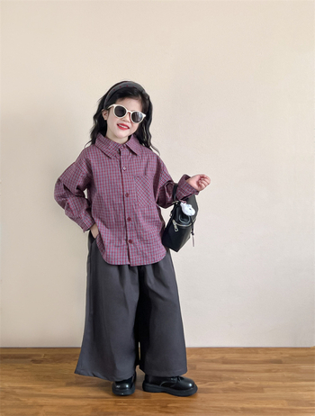 Dječja košulja za djevojčice u korejskom stilu, jesen 2025, retro britanski stil, ljubičasti karirani uzorak, dugi rukavi, slobodan kroj, s prednjim gumbima