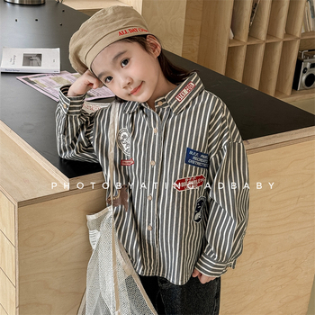 Dječja košulja s okruglim izrezom, dugim rukavima, pamuk (90% pamuka), karirani i jednobojni uzorak, stil k-style.