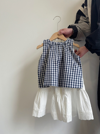 Dječja Mori-stil pamukasta karirana košulja bez rukava, okrugli izrez, korejski stil, mekan materijal, ljeto 2025 (pamuk, mekan materijal, bez rukava, okrugli izrez, ljeto 2025)