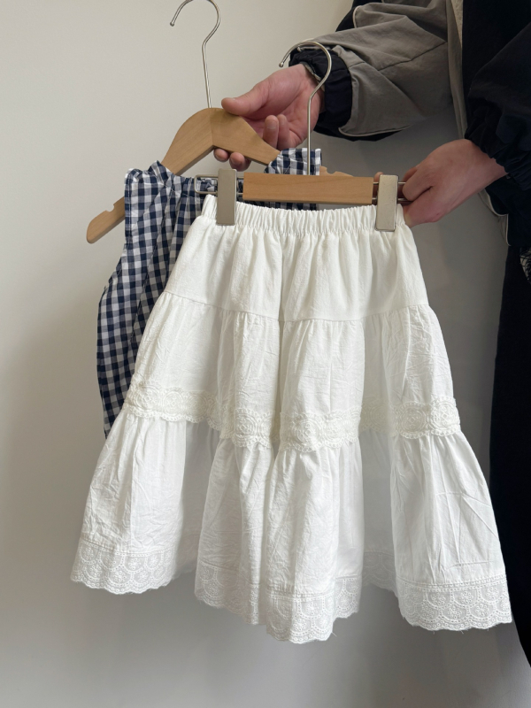 Dječja Mori-stil pamukasta karirana košulja bez rukava, okrugli izrez, korejski stil, mekan materijal, ljeto 2025 (pamuk, mekan materijal, bez rukava, okrugli izrez, ljeto 2025)