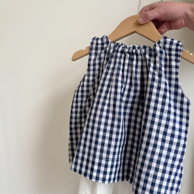 Dječja Mori-stil pamukasta karirana košulja bez rukava, okrugli izrez, korejski stil, mekan materijal, ljeto 2025 (pamuk, mekan materijal, bez rukava, okrugli izrez, ljeto 2025)