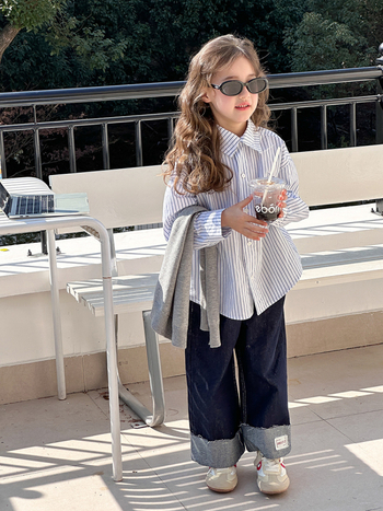 Gyerekeknek szóló ing koreai stílusban, laza szabás, csíkos mintázat, hosszú ujjú, 100% pamut