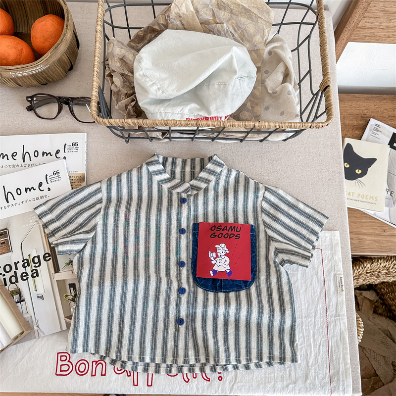 Dječja košulja s kratkim rukavima u korejskom stilu, denim efekt, ovratnik lapel, mekana pamučna tkanina 90%, ljeto 2025