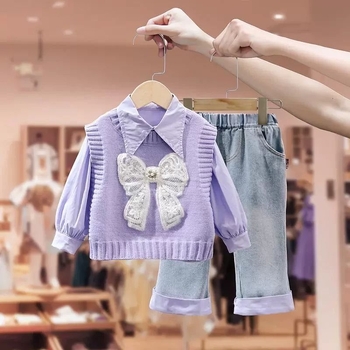 Djevojački trodijelni proljetni komplet: vest, košulja i traperice; dugi rukavi; tanka tkanina; materijal Rayon; glavna tkanina: krzno zeca 80–90%