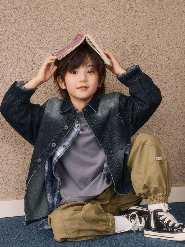 Jachetă denim pentru copii, Cowboy material, 90% bumbac, stil casual, închidere cu nasturi, 3–8 ani