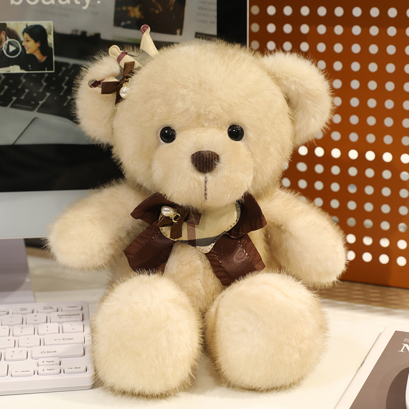 Мече плюшена кукла в рокля, PP памук за пълнеж, къс плюш, OEM персонализация на лого, подходящо за деца 7–14 години
