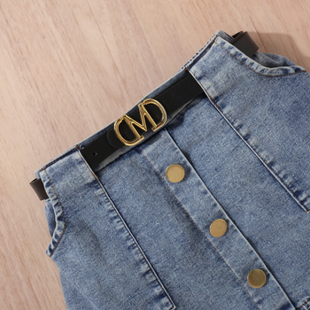 Lányok háromrészes pamut ruhásszett: ujjatlan felső, mellény és denim pliszírozott szoknya (95% pamut). Alkalmas tavasszal, nyáron és ősszel.