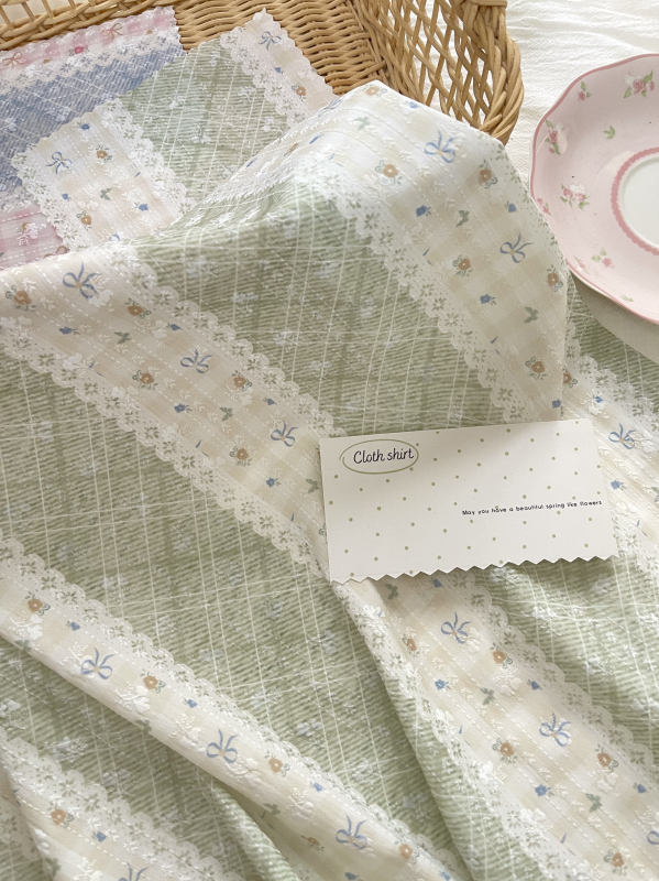 Тъкани за бебешки и детски дрехи — 75% бамбукови влакна, 25% памук — тисната дантела, пачворк и офсетен печат (за покривка за маса)