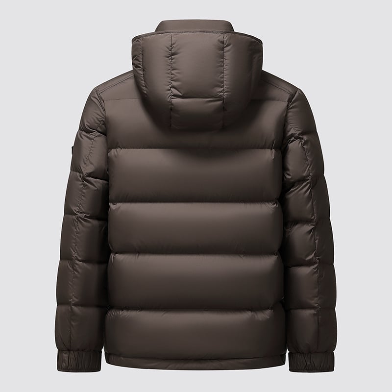 Muška jakna od perja s kapuljom, stojećim ovratnikom, debela; sadržaj perja 86–90%, punjenje 149–192 g, 700 punjenje
