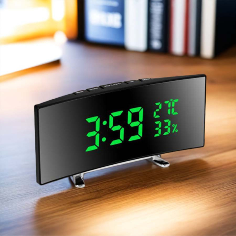 Stolni sat s LED digitalnim zaslonom, tih rad, napajanje baterijom i USB-om, elektronički pokret