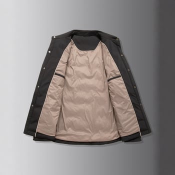 Muška jakna s kapuljom od puhova perja, jednostruko zatvaranje, zimska kolekcija 2025, sadržaj perja 86–90%, punjenje 56–72 g