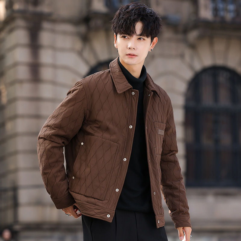 Ανδρικό μπουφάν με πλήρωση από πούπουλα πάπιας 85%, χωρίς κουκούλα, μονομπροστό κλείσιμο, κατάλληλο για ήπιο κρύο (-5°C έως 0°C), συλλογή 2024