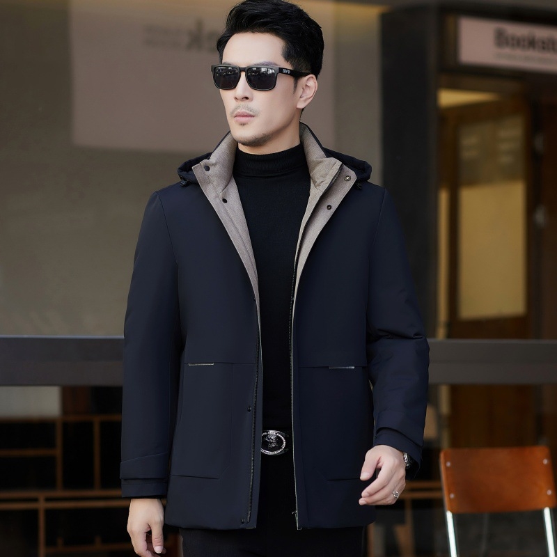 Muška jakna od perja srednje duljine, kapuljača s odvojivom podstavom, bijelo gusje perje 86–90%