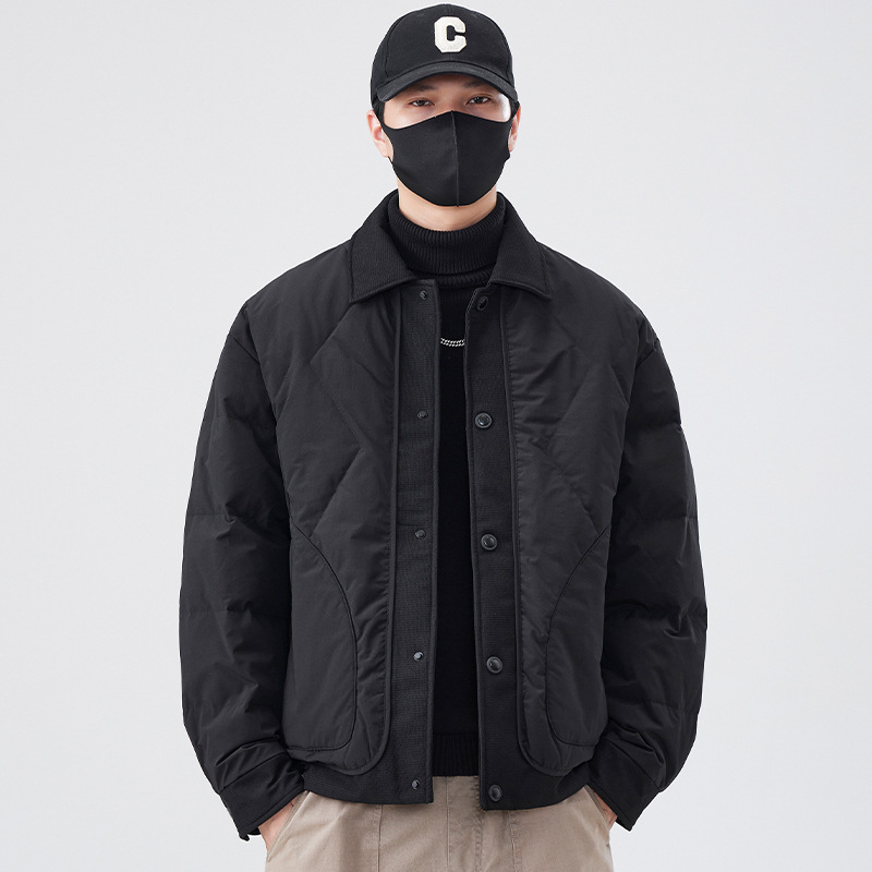 Jachetă bărbătească cu glugă din puf de rață alb, pentru iarnă 2025 — conținut puf 86–90%, umplere 550, rezistent la vânt, anti-murdărie, ușoară