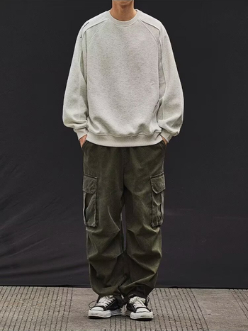 Pulover lejer cu mâneci lungi, guler rotund, fără guler; topstitching; material poliester Huamian composite; model litere