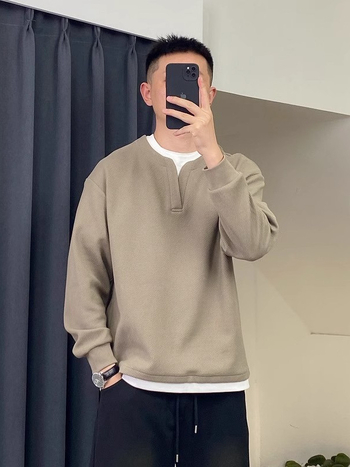 Férfi polár pulóver cipzárral, kerek nyakú, laza szabású, oldalsó zsebek, poliészter 96%+